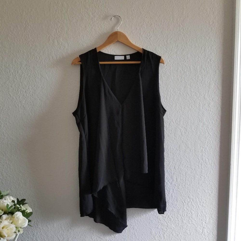 Black Sleeveless Tunic